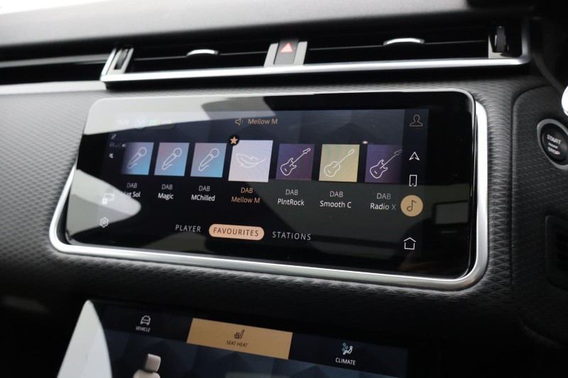 2022 (22) LAND ROVER RANGE ROVER VELAR 2.0 D200 Edition 5dr Auto 5310989