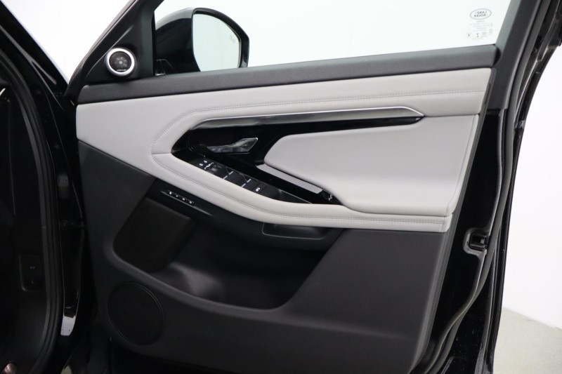 2022 (22) LAND ROVER RANGE ROVER EVOQUE 2.0 D200 R-Dynamic SE 5dr Auto 5328391