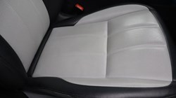 2022 (22) LAND ROVER RANGE ROVER EVOQUE 2.0 D200 Evoque Edition 5dr Auto 5317447