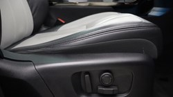 2022 (22) LAND ROVER RANGE ROVER EVOQUE 2.0 D200 Evoque Edition 5dr Auto 5317449