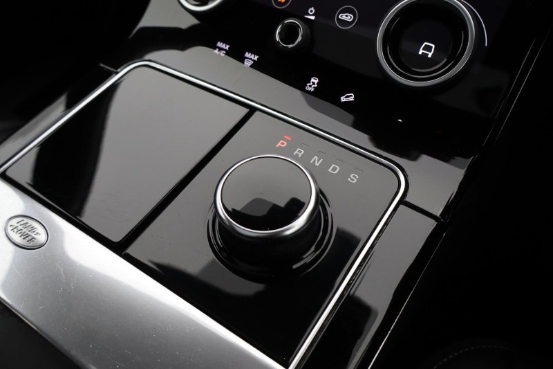 2018 (18) LAND ROVER RANGE ROVER VELAR 2.0 D180 S 5dr Auto 5317204