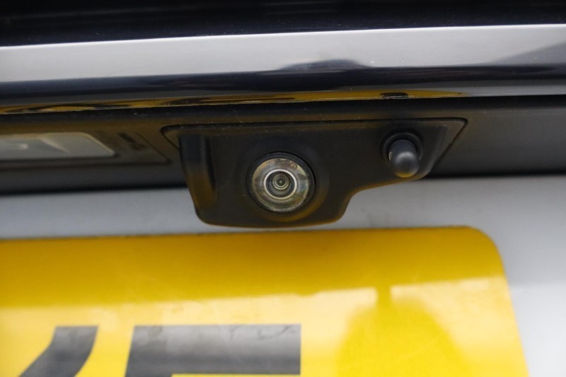 2018 (18) LAND ROVER RANGE ROVER VELAR 2.0 D180 S 5dr Auto 5317159