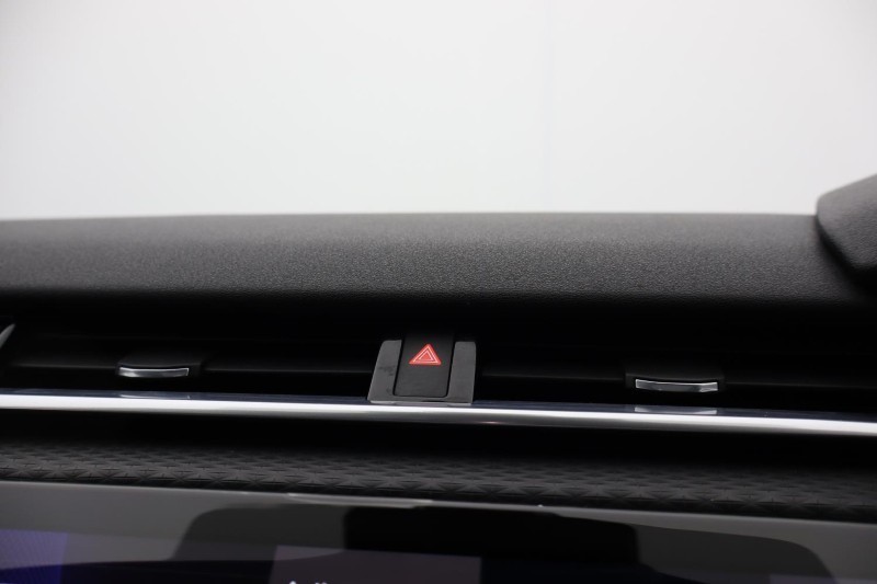 2018 (18) LAND ROVER RANGE ROVER VELAR 2.0 D180 S 5dr Auto 5317208