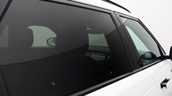 2018 (18) LAND ROVER RANGE ROVER VELAR 2.0 D180 S 5dr Auto 5317170