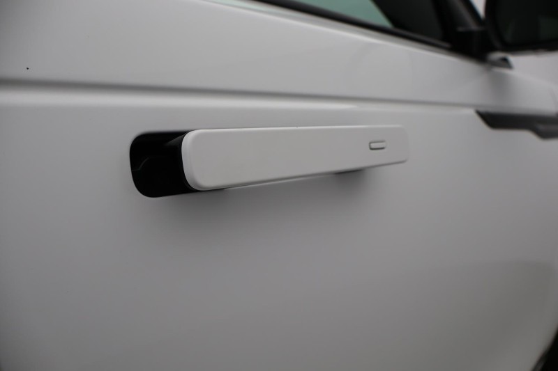 2018 (18) LAND ROVER RANGE ROVER VELAR 2.0 D180 S 5dr Auto 5317174