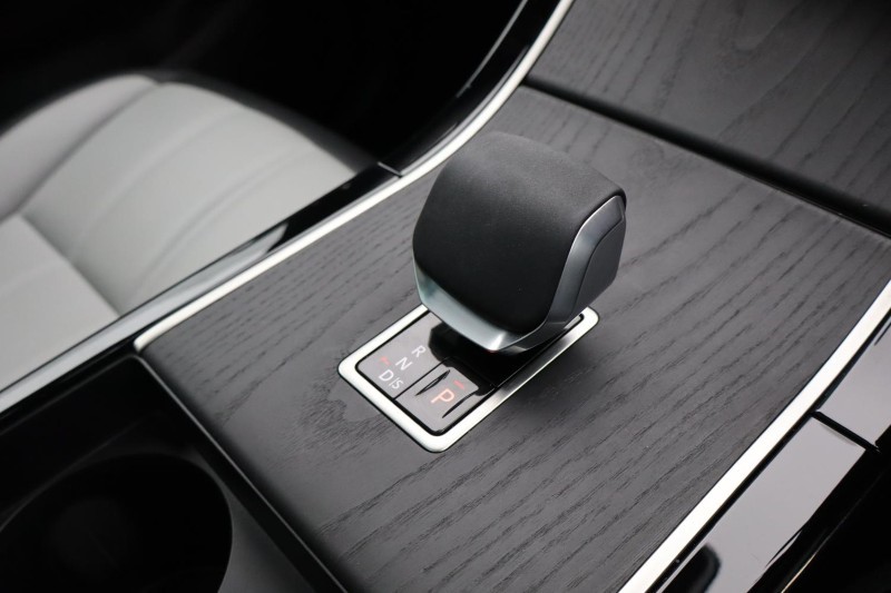 2025 (75) LAND ROVER RANGE ROVER EVOQUE 1.5 P270e Dynamic SE 5dr Auto [NI] 5302076