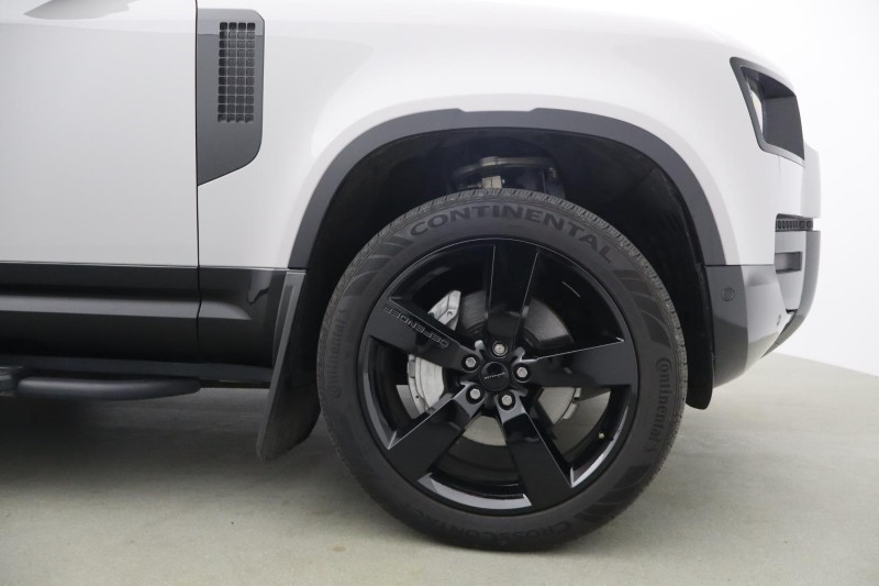 2025 (75) LAND ROVER DEFENDER 3.0 D350 X-Dynamic HSE 90 3dr Auto 5300116