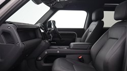 2025 (75) LAND ROVER DEFENDER 3.0 D350 X-Dynamic HSE 90 3dr Auto 5300079
