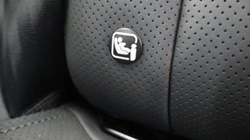 2025 (75) LAND ROVER DEFENDER 3.0 D350 X-Dynamic HSE 90 3dr Auto 5300090