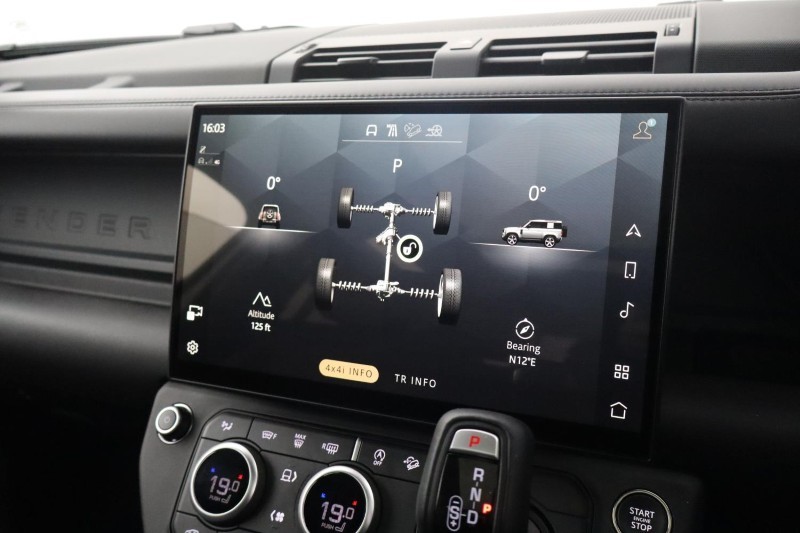 2025 (75) LAND ROVER DEFENDER 3.0 D350 X-Dynamic HSE 90 3dr Auto 5300101