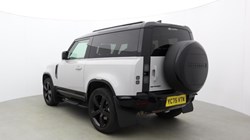 2025 (75) LAND ROVER DEFENDER 3.0 D350 X-Dynamic HSE 90 3dr Auto 5300067