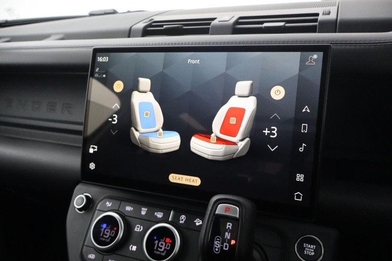 2025 (75) LAND ROVER DEFENDER 3.0 D350 X-Dynamic HSE 90 3dr Auto 5300102