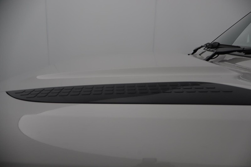 2025 (75) LAND ROVER DEFENDER 3.0 D350 X-Dynamic HSE 90 3dr Auto 5300120