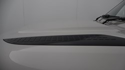 2025 (75) LAND ROVER DEFENDER 3.0 D350 X-Dynamic HSE 90 3dr Auto 5300120