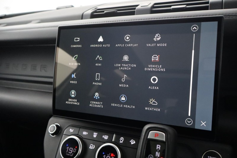 2025 (75) LAND ROVER DEFENDER 3.0 D350 X-Dynamic HSE 90 3dr Auto 5300104