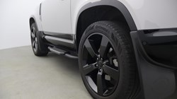 2025 (75) LAND ROVER DEFENDER 3.0 D350 X-Dynamic HSE 90 3dr Auto 5300076