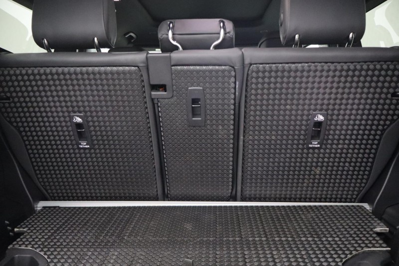 2025 (75) LAND ROVER DEFENDER 3.0 D350 X-Dynamic HSE 90 3dr Auto 5300075