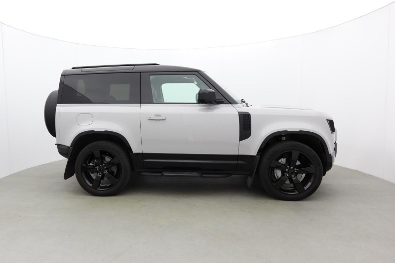 2025 (75) LAND ROVER DEFENDER 3.0 D350 X-Dynamic HSE 90 3dr Auto 5300064