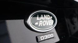 2022 (22) LAND ROVER DISCOVERY 3.0 D300 S 5dr Auto 5300296