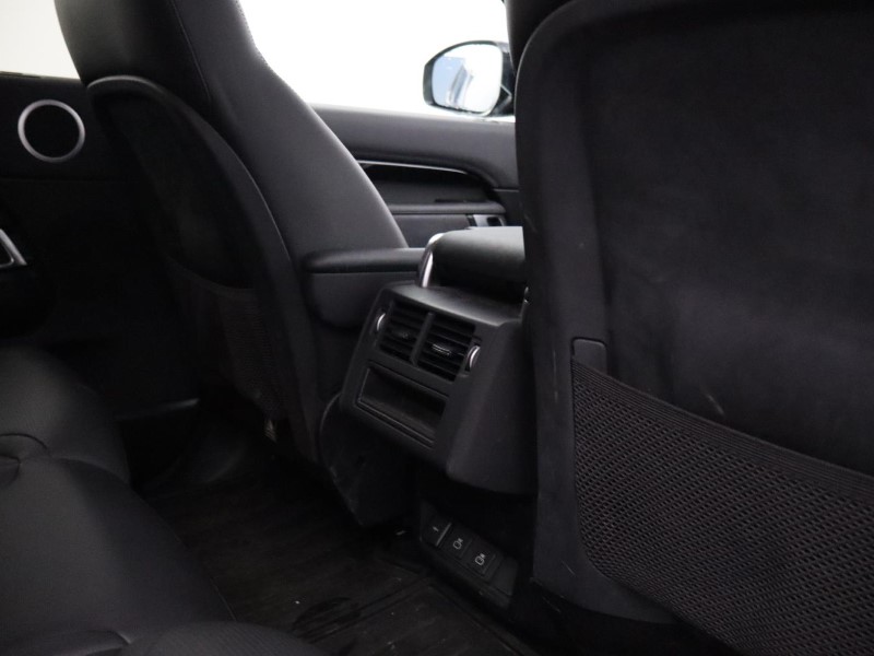 2022 (22) LAND ROVER DISCOVERY 3.0 D300 S 5dr Auto 5300323