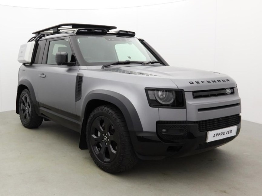 2024 (24) LAND ROVER COMMERCIAL DEFENDER 3.0 D300 Hard Top X-Dynamic HSE Auto