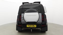 2024 (24) LAND ROVER COMMERCIAL DEFENDER 3.0 D300 Hard Top X-Dynamic HSE Auto 5332735
