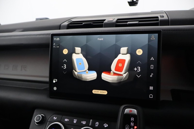 2024 (24) LAND ROVER COMMERCIAL DEFENDER 3.0 D300 Hard Top X-Dynamic HSE Auto 5332773