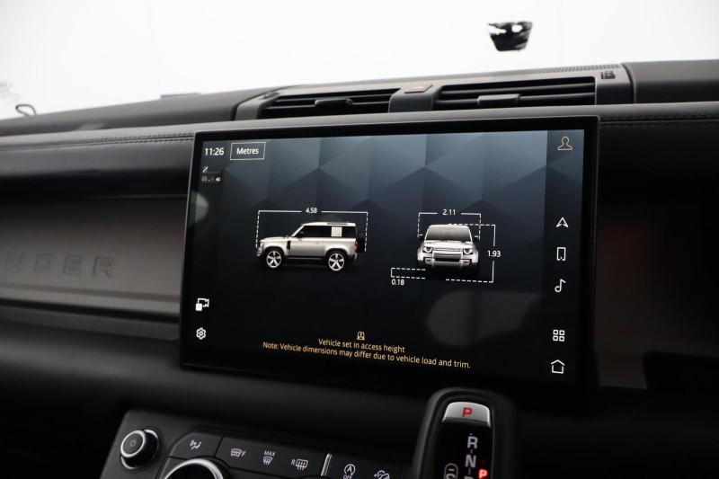 2024 (24) LAND ROVER COMMERCIAL DEFENDER 3.0 D300 Hard Top X-Dynamic HSE Auto 5332781