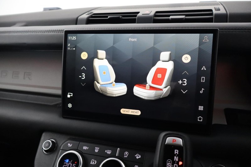 2024 (24) LAND ROVER COMMERCIAL DEFENDER 3.0 D300 Hard Top X-Dynamic HSE Auto 5332774