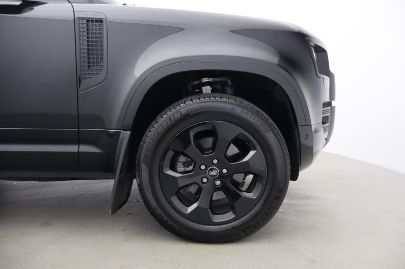 2024 (24) LAND ROVER DEFENDER 3.0 D250 X-Dynamic HSE 90 3dr Auto 5346186