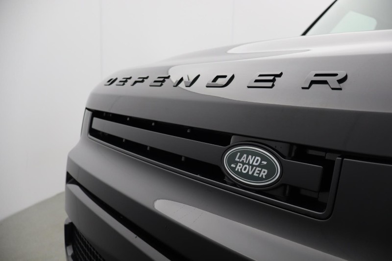 2024 (24) LAND ROVER DEFENDER 3.0 D250 X-Dynamic HSE 90 3dr Auto 5346189