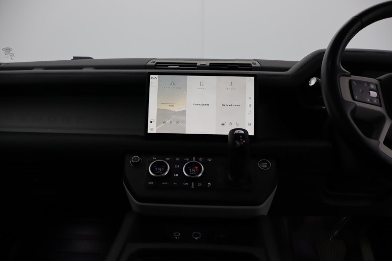 2024 (24) LAND ROVER DEFENDER 3.0 D250 X-Dynamic HSE 90 3dr Auto 5346219