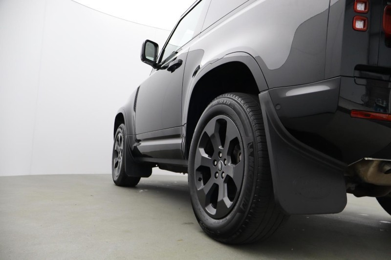 2024 (24) LAND ROVER DEFENDER 3.0 D250 X-Dynamic HSE 90 3dr Auto 5346168