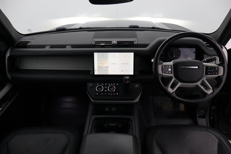 2024 (24) LAND ROVER DEFENDER 3.0 D250 X-Dynamic HSE 90 3dr Auto 5346218