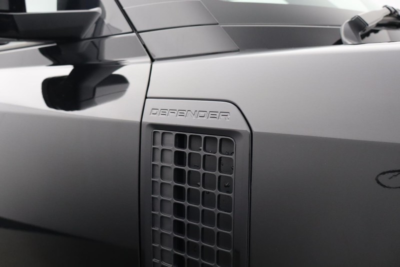 2024 (24) LAND ROVER DEFENDER 3.0 D250 X-Dynamic HSE 90 3dr Auto 5346182