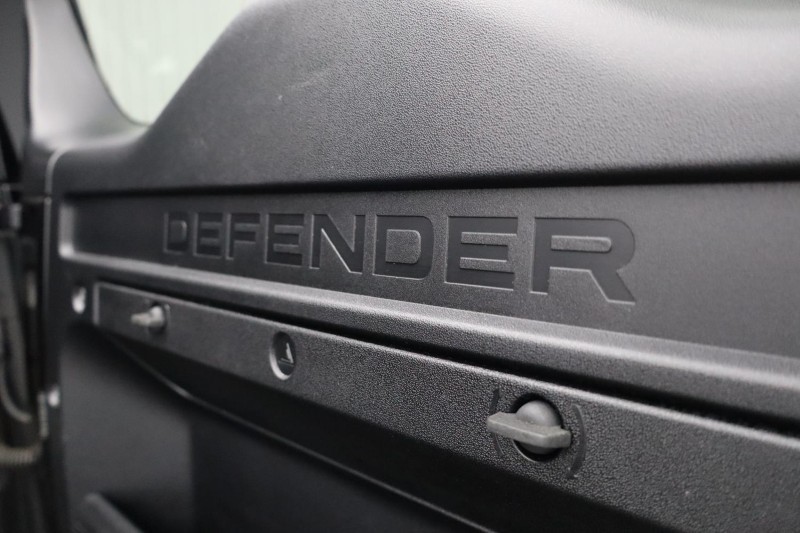 2024 (24) LAND ROVER DEFENDER 3.0 D250 X-Dynamic HSE 90 3dr Auto 5346175