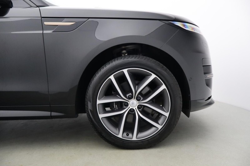 2024 (73) LAND ROVER RANGE ROVER SPORT 3.0 D300 Dynamic SE 5dr Auto 5304805