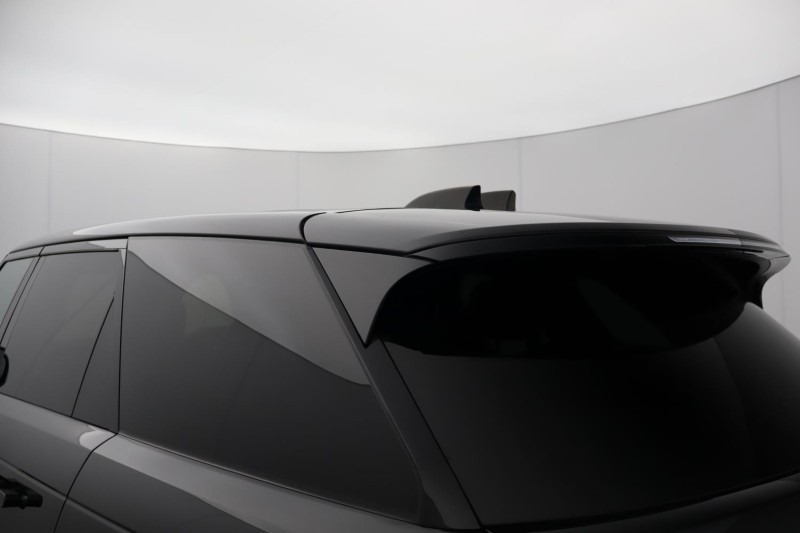 2024 (73) LAND ROVER RANGE ROVER SPORT 3.0 D300 Dynamic SE 5dr Auto 5304798