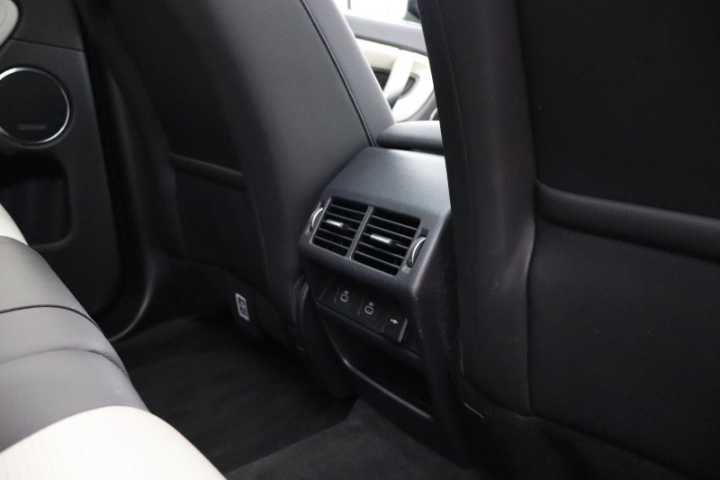 2024 (74) LAND ROVER DISCOVERY SPORT 1.5 P270e Dynamic SE 5dr Auto [5 Seat] 5407556