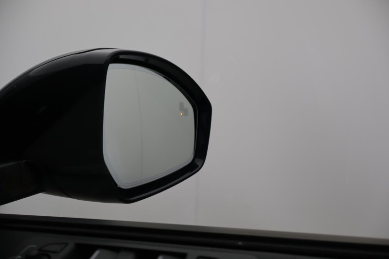 2024 (74) LAND ROVER DISCOVERY SPORT 1.5 P270e Dynamic SE 5dr Auto [5 Seat] 5407577