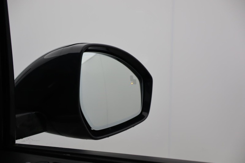 2024 (24) LAND ROVER DISCOVERY SPORT 2.0 D200 Dynamic HSE 5dr Auto [5 Seat] 5346907