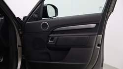 2024 (74) LAND ROVER DISCOVERY 3.0 D350 Dynamic HSE 5dr Auto 5333050