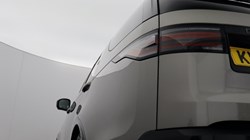 2024 (74) LAND ROVER DISCOVERY 3.0 D350 Dynamic HSE 5dr Auto 5333013