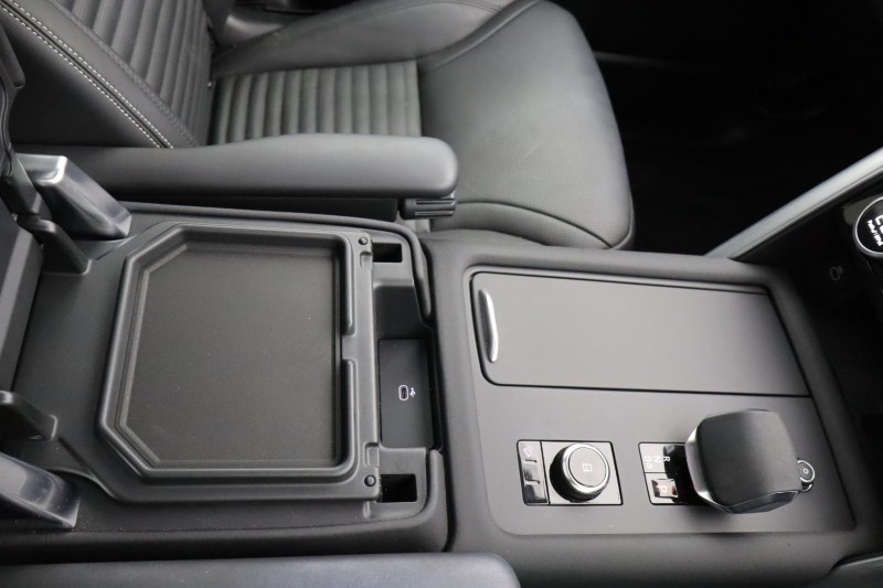 2024 (74) LAND ROVER DISCOVERY 3.0 D350 Dynamic HSE 5dr Auto 5333075