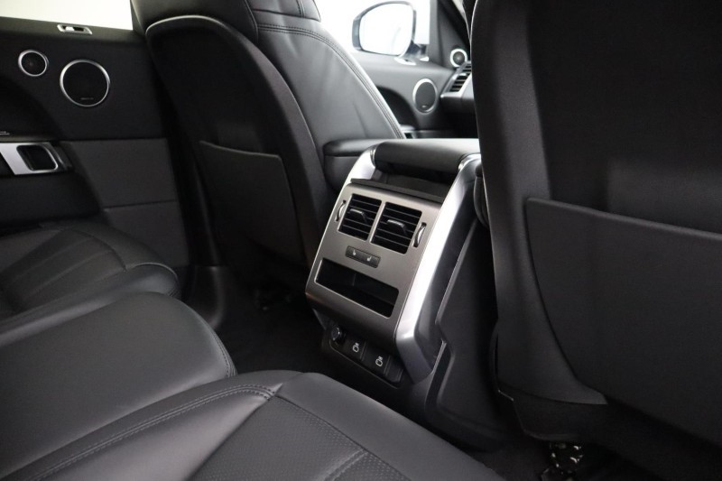 2022 (22) LAND ROVER RANGE ROVER SPORT 3.0 D250 HSE 5dr Auto 5342570