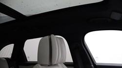 2021 (21) LAND ROVER RANGE ROVER VELAR 2.0 D200 R-Dynamic HSE 5dr Auto 5402587