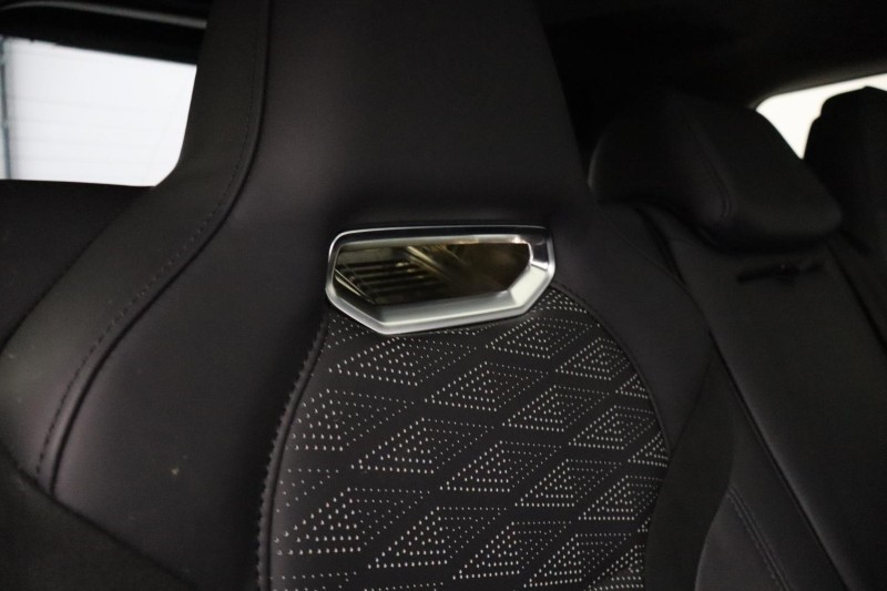 2022 (22) LAND ROVER RANGE ROVER SPORT 5.0 P575 S/C SVR 5dr Auto 5319295