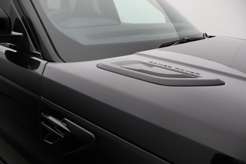 2022 (22) LAND ROVER RANGE ROVER SPORT 5.0 P575 S/C SVR 5dr Auto 5319300