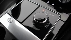 2020 (20) LAND ROVER RANGE ROVER VELAR 2.0 D240 R-Dynamic SE 5dr Auto 5347653