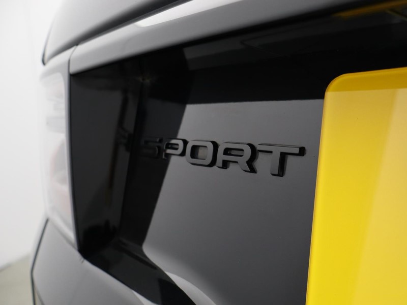 2024 (74) LAND ROVER DISCOVERY SPORT 2.0 D200 Dynamic SE 5dr Auto [7 Seat] 5393379